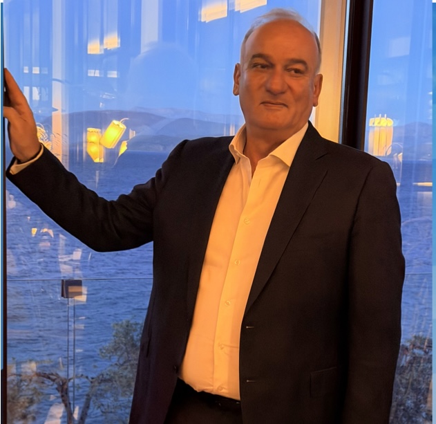 Μεταξύ ευθυνών και υπεκφυγών: Η κυβέρνηση μπροστά στην κρίση του Σκανδάλου του ΟΠΕΚΕΠΕ